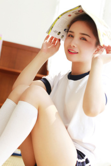 花野真衣